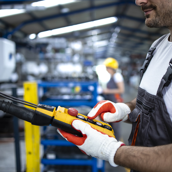 Su Operación No se Detiene: Servicio Técnico Industrial 24/7 en Bogotá y sus Alrededores